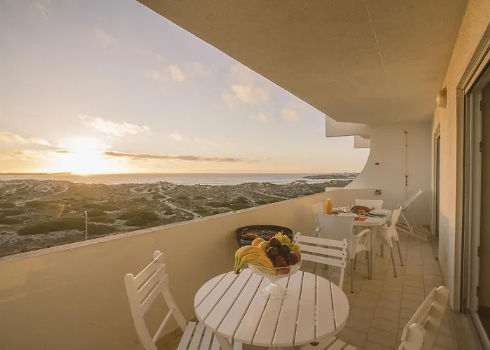 Apartment 64 - Sunset *